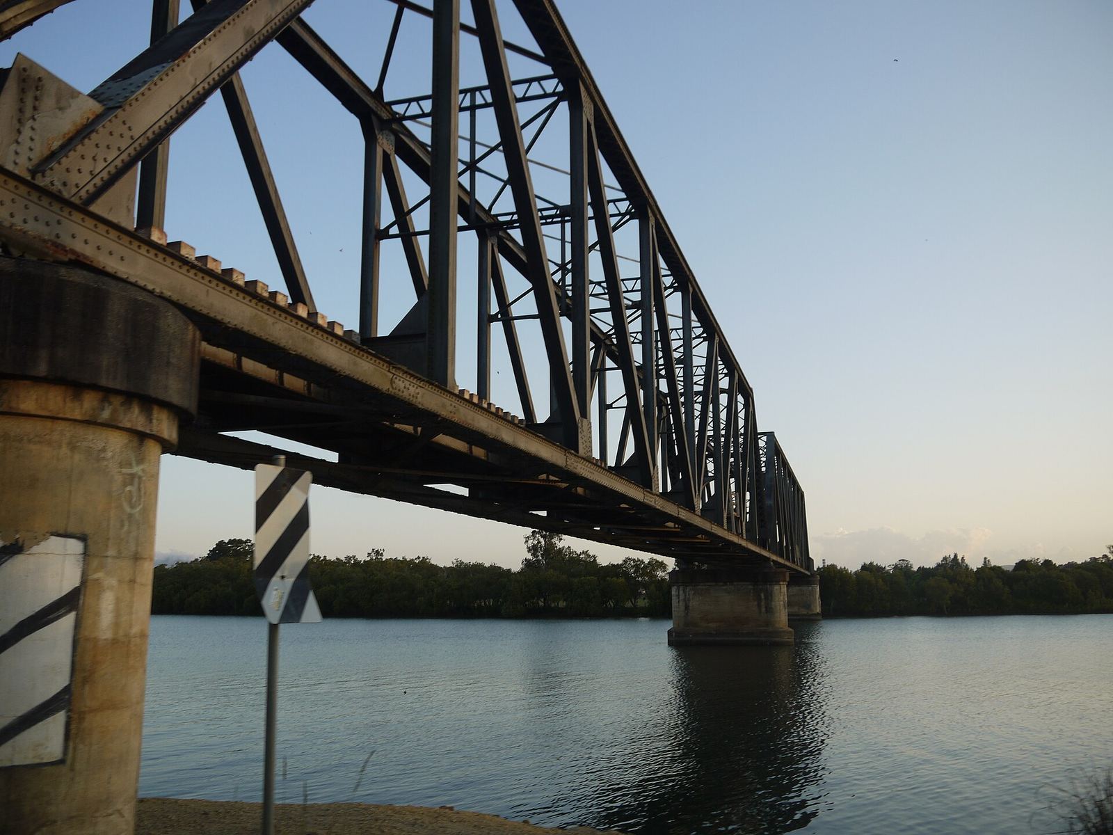 The North Coast railway bridge over the Nambucca River near Macksville