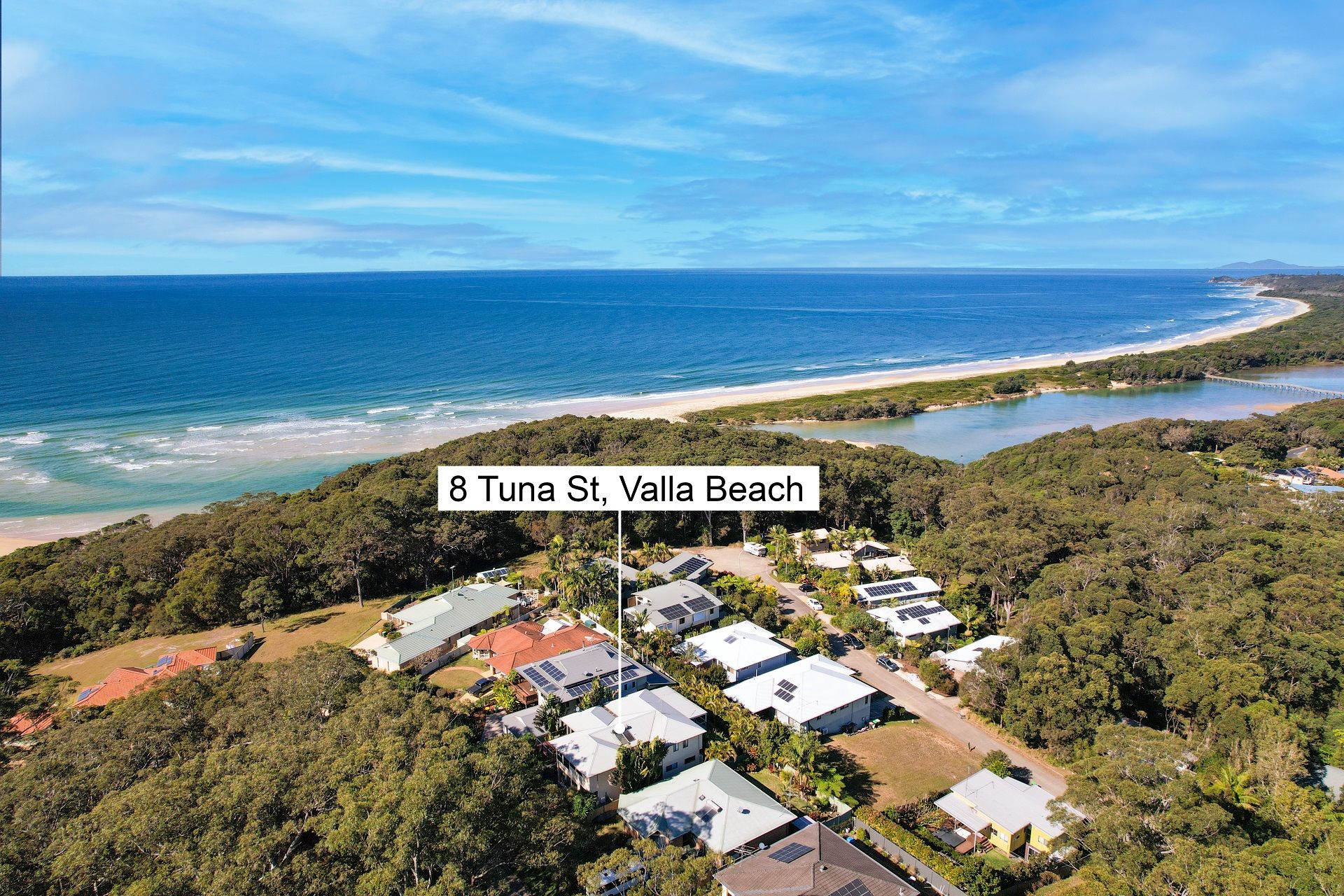 Valla Beach Real Estate: Perched on a hill looking over the ocean 